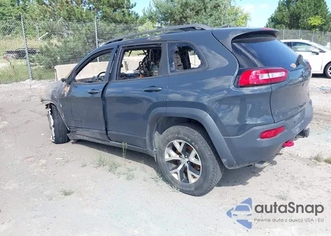 2016 Jeep Cherokee Trailhawk z USA, uszkodzony, nr VIN 1C4PJMBS5GW306300